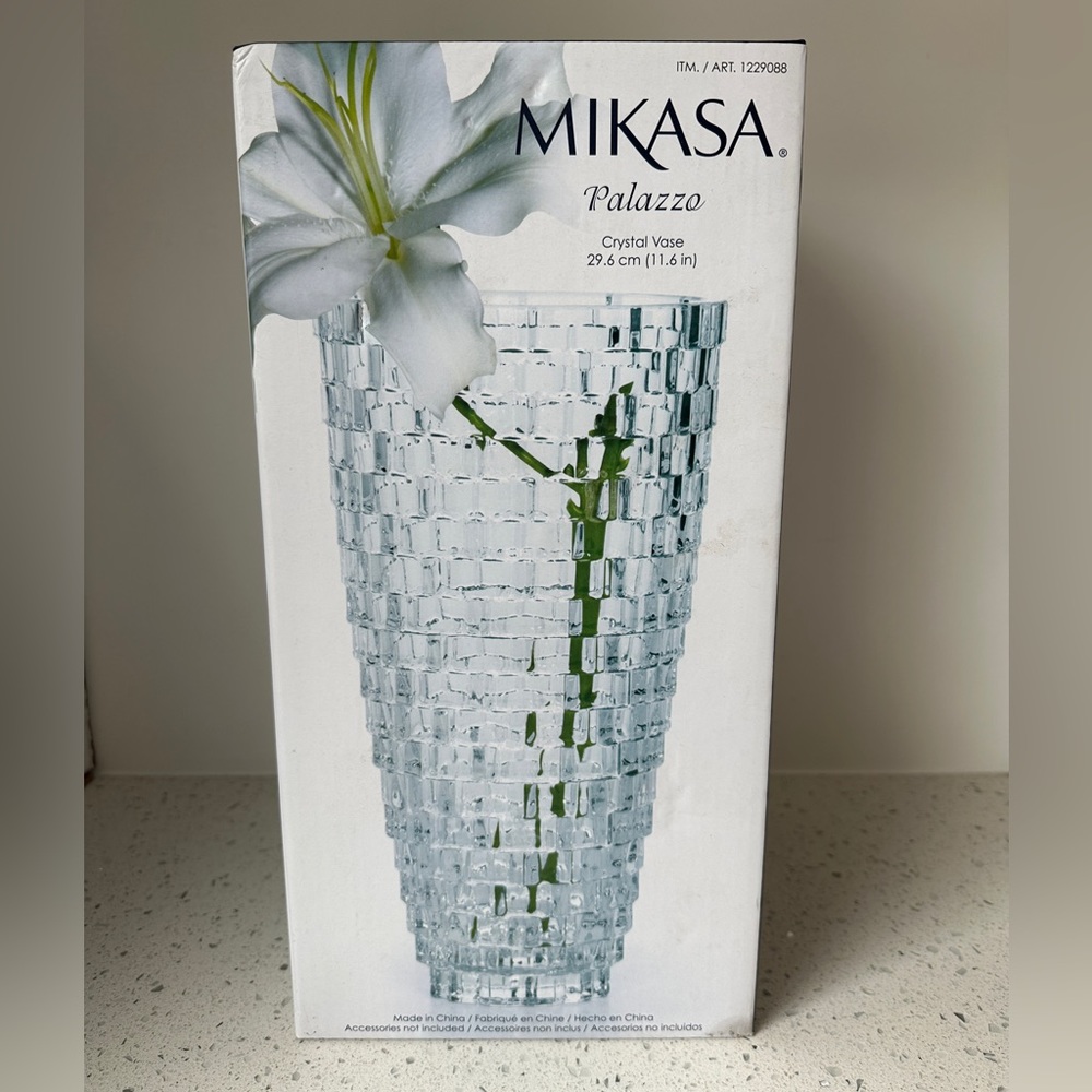 *NEW* Mikasa Palazzo Crystal Vase